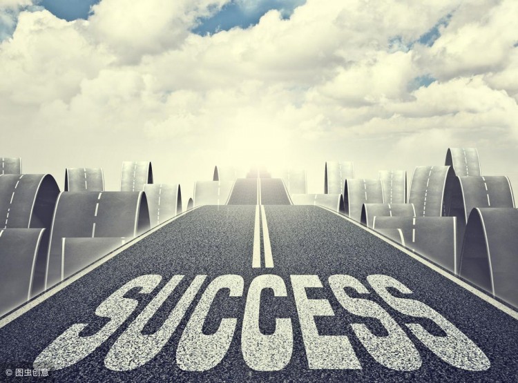 社交营销：魅⼒⼤增的美⼈引流思路让更多⼈喜欢你干货